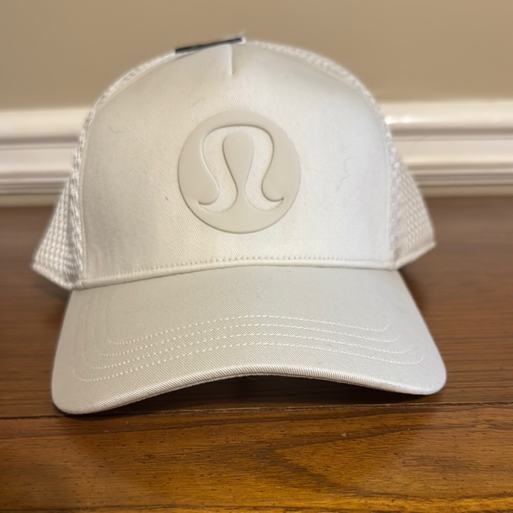 Lululemon White Mesh Cap